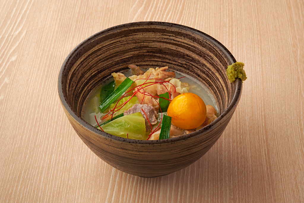鶏もつ煮込み