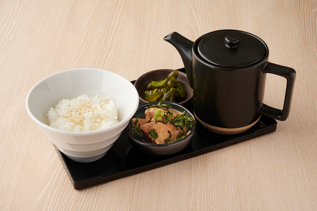 鶏茶漬け（胡麻だれ）